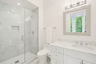128 Beacon St, Boston, MA 02116 - Photo 16