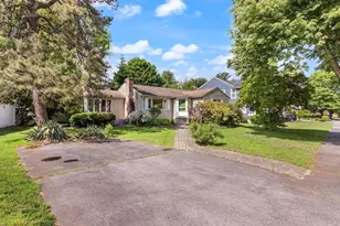 34 Copeland St, Waltham, MA 02451 - Photo 26