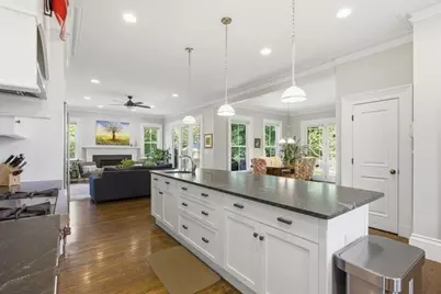7 Locust Ave, Lexington, MA 02421 - Photo 8