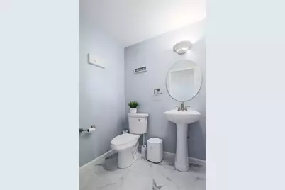22-B Bancroft St, Worcester, MA 01610 - Photo 10