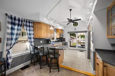 55 Winthrop Ave, Beverly, MA 01915 - Photo 14