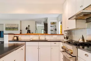2 Maple Pl, Boston, MA 02130 - Photo 14