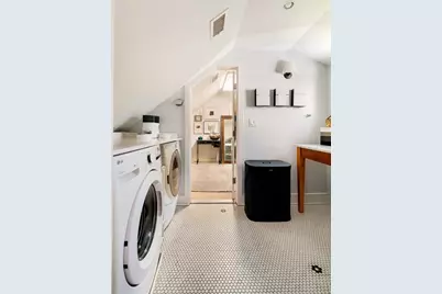 2 Maple Pl, Boston, MA 02130 - Photo 30