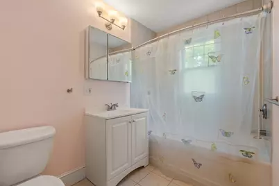 10-12 Richardson Ave #2, Arlington, MA 02476 - Photo 22