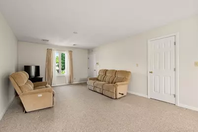 200 Lambert Ter #30, Chicopee, MA 01020 - Photo 20