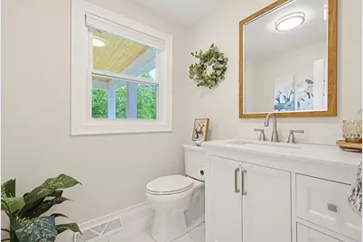 8 Blue Jay Ln, Ashland, MA 01721 - Photo 22
