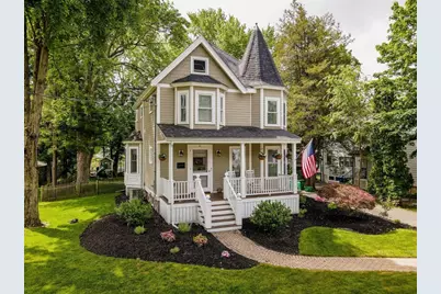84 King Street, Reading, MA 01867 - Photo 2