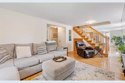 107 Maple Rd, Tewksbury, MA 01876 - Photo 10