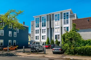 21 Park St, Somerville, MA 02143 - Photo 2