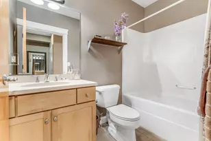 21 Park St, Somerville, MA 02143 - Photo 16