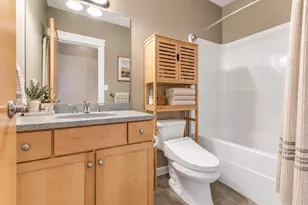 21 Park St, Somerville, MA 02143 - Photo 8