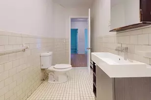 11 Wendover St, Boston, MA 02125 - Photo 10