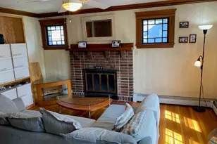 86 Highview Ave, Melrose, MA 02176 - Photo 2