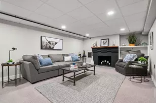 18 Gleason Rd, Reading, MA 01867 - Photo 36