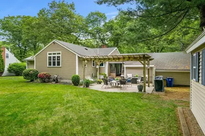 18 Gleason Rd, Reading, MA 01867 - Photo 4