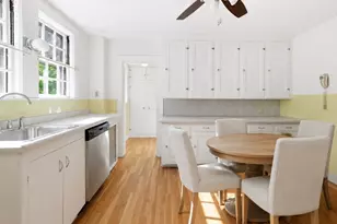40 Allen Cir, Milton, MA 02186 - Photo 6
