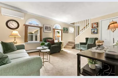 16 Adams St, Danvers, MA 01923 - Photo 4