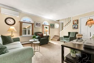 16 Adams St, Danvers, MA 01923 - Photo 4