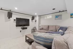 563 Pine St, Weymouth, MA 02190 - Photo 18