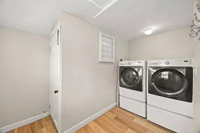49 Pleasant St, Holbrook, MA 02343 - Photo 20
