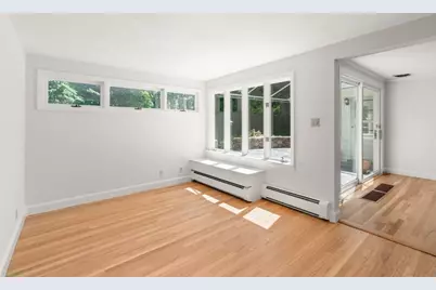 14 Judith Rd, Newton, MA 02459 - Photo 6