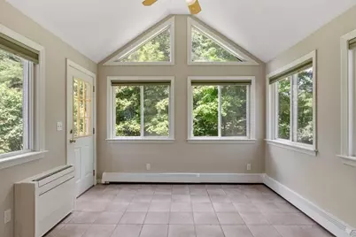 252 Great Rd, Maynard, MA 01754 - Photo 8