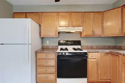 9 Oakland Rd, Pepperell, MA 01463 - Photo 4