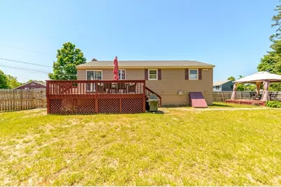 9 Oakland Rd, Pepperell, MA 01463 - Photo 2