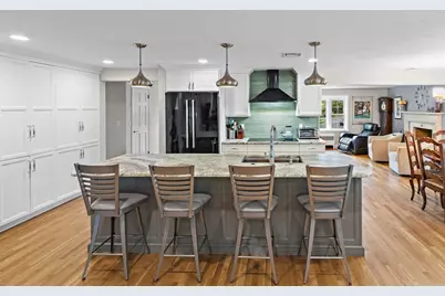 145 Meadowbrook Rd, Needham, MA 02492 - Photo 8