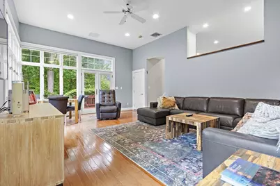 145 Meadowbrook Rd, Needham, MA 02492 - Photo 16