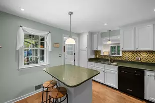 848 Wachusett St, Holden, MA 01520 - Photo 12