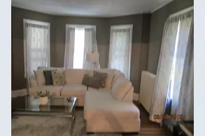 53 Pearl St #3, Melrose, MA 02176 - Photo 4