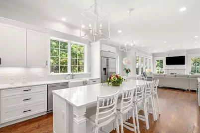 33 Hickory Rd, Wellesley, MA 02482 - Photo 14