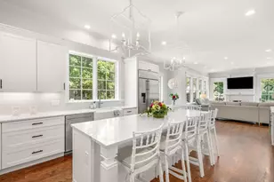 33 Hickory Rd, Wellesley, MA 02482 - Photo 14