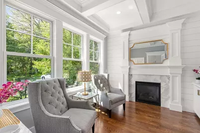 33 Hickory Rd, Wellesley, MA 02482 - Photo 6