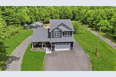 75 Kendall St, Granby, MA 01033 - Photo 4