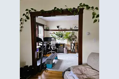 97 Hammond St #1, Waltham, MA 02451 - Photo 6