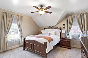 1984 Robeson St, Fall River, MA 02720 - Photo 8