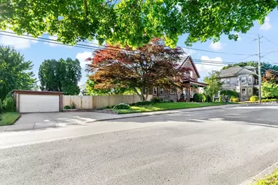 1984 Robeson St, Fall River, MA 02720 - Photo 38