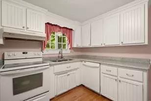 73 Hood Rd, Tewksbury, MA 01876 - Photo 8