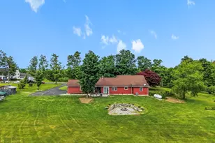 125 Chester Rd, Blandford, MA 01008 - Photo 10