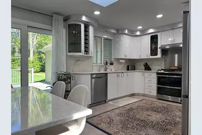 17 Pioneer Drive, Longmeadow, MA 01106 - Photo 8