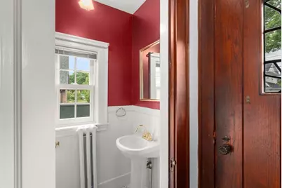 34 Pleasant St, Newton, MA 02465 - Photo 8