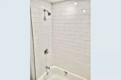 11 Priesing St #2, Boston, MA 02130 - Photo 8