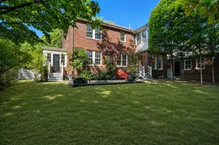61 Larchwood Dr, Cambridge, MA 02138 - Photo 22