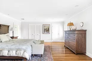 518 Newton St, Brookline, MA 02467 - Photo 22