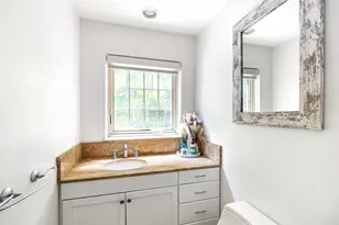 518 Newton St, Brookline, MA 02467 - Photo 36