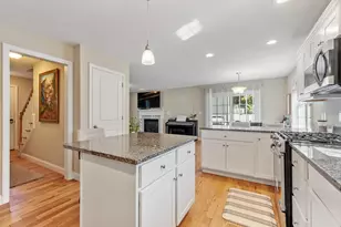 1016 Whipple Rd, Tewksbury, MA 01876 - Photo 20