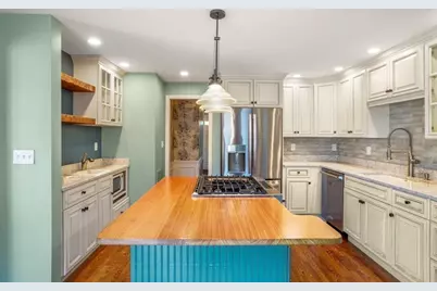 22 Floret Circle #22, Hingham, MA 02043 - Photo 8