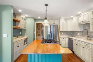 22 Floret Cir, Hingham, MA 02043 - Photo 8